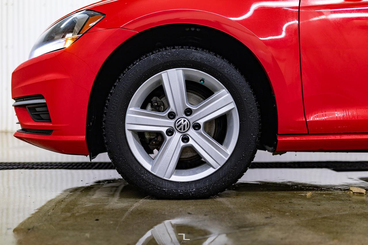 2019 Volkswagen Golf SportWagen 4Motion Comfortline BCam Red Deer AB