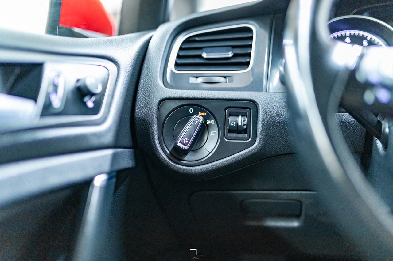 2019 Volkswagen Golf SportWagen 4Motion Comfortline BCam Red Deer AB