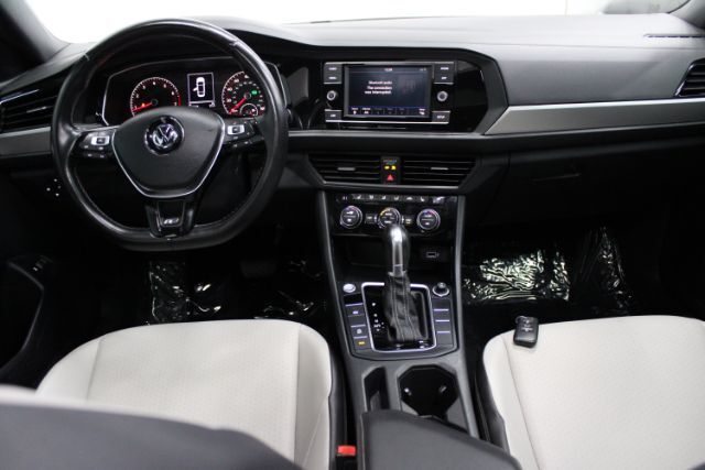 2019 Volkswagen Jetta 1.4T R-Line