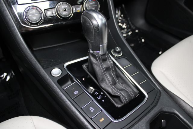 2019 Volkswagen Jetta 1.4T R-Line Chantilly VA