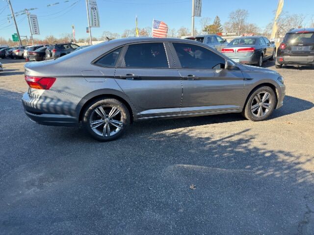 2019 Volkswagen Jetta 1.4T S | 1.4T SE | 1.4T R-Line East Islip NY