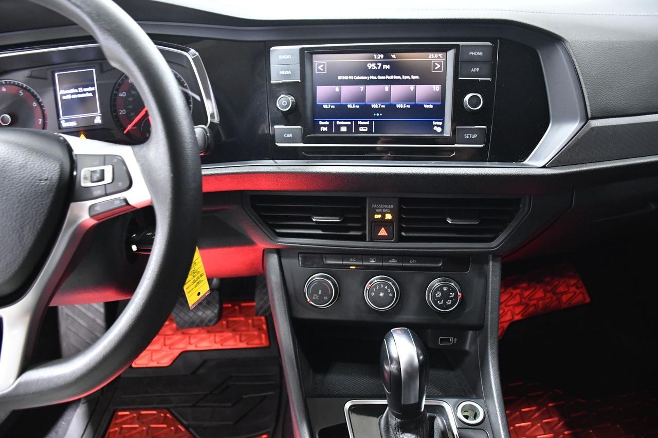 2019 Volkswagen Jetta 1.4T SE 8A Miami FL