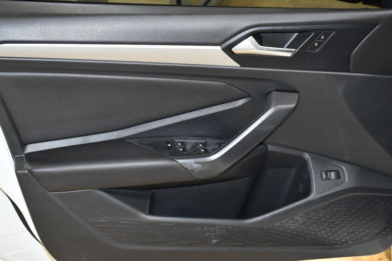 2019 Volkswagen Jetta 1.4T SE 8A Miami FL