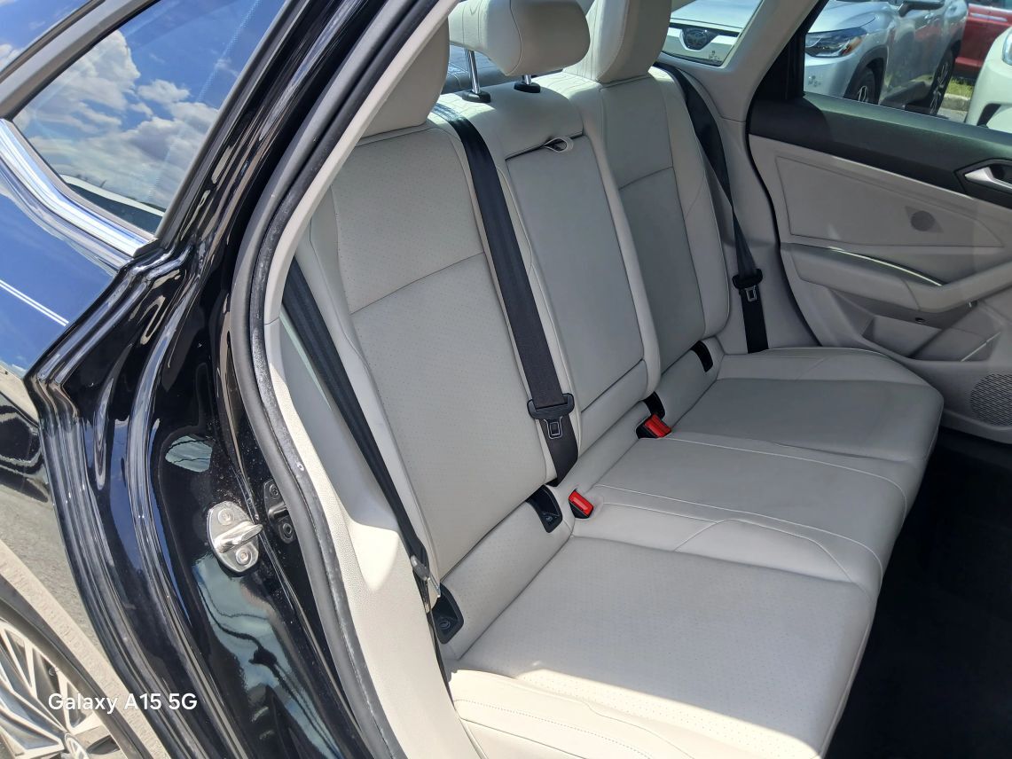 2019 Volkswagen Jetta 1.4T SE Sedan 4D Maitland FL