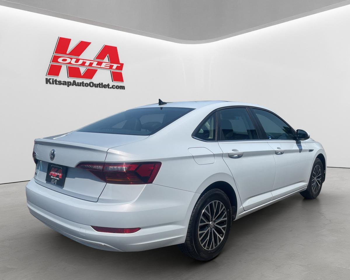 2019 Volkswagen Jetta 1.4T SEL Sedan 4D