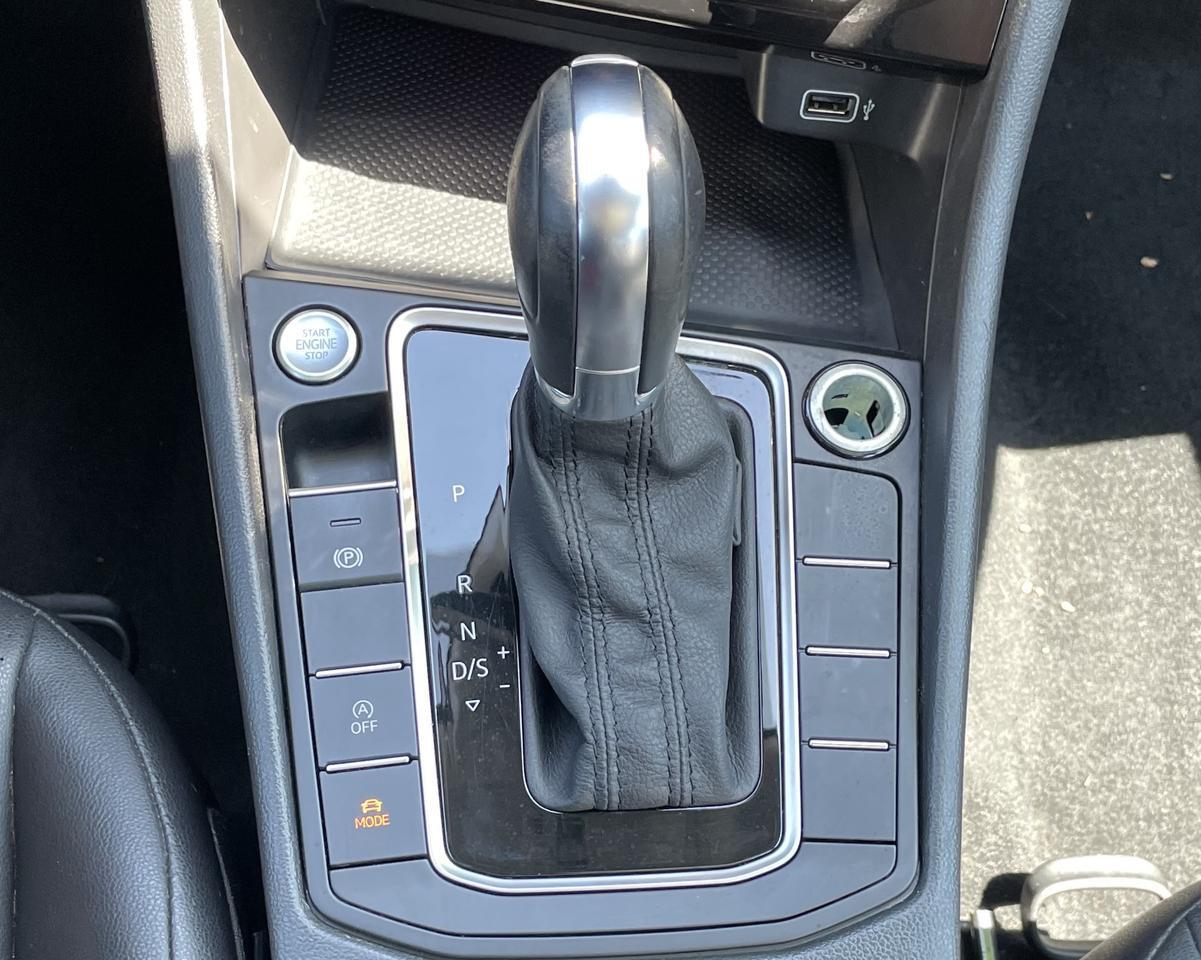 2019 Volkswagen Jetta 1.4T SEL Sedan 4D Port Orchard WA