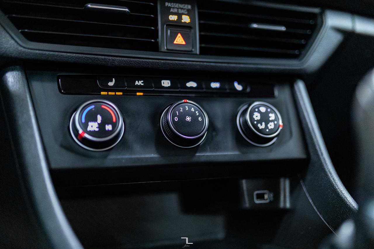 2019 Volkswagen Jetta Comfortline Manual BCam Red Deer AB