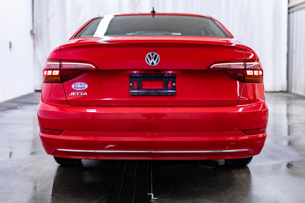 2019 Volkswagen Jetta Comfortline Manual BCam Red Deer AB