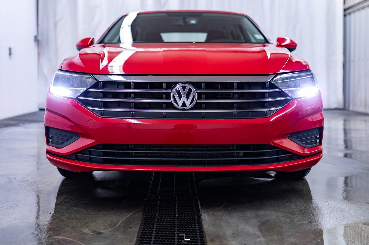 2019 Volkswagen Jetta Comfortline Manual BCam Red Deer AB