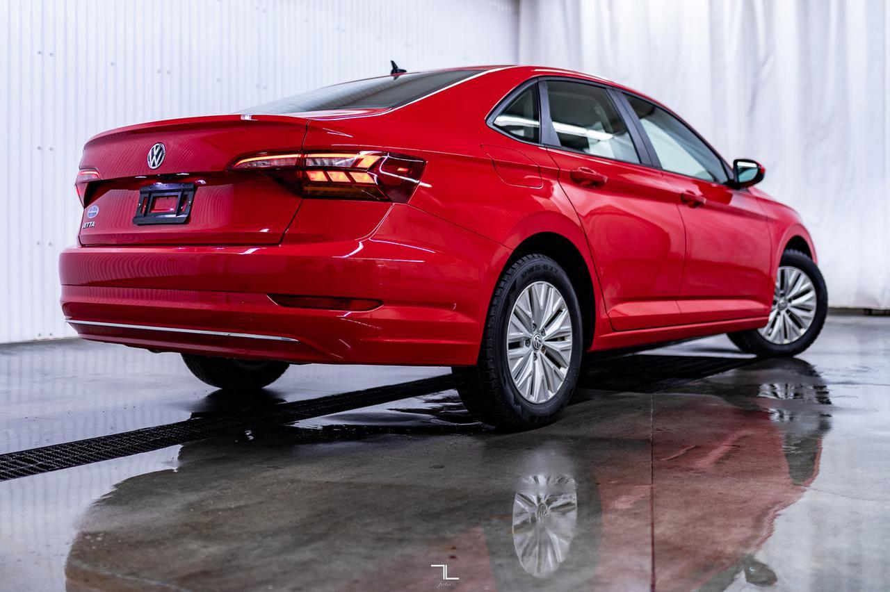 2019 Volkswagen Jetta Comfortline Manual BCam Red Deer AB