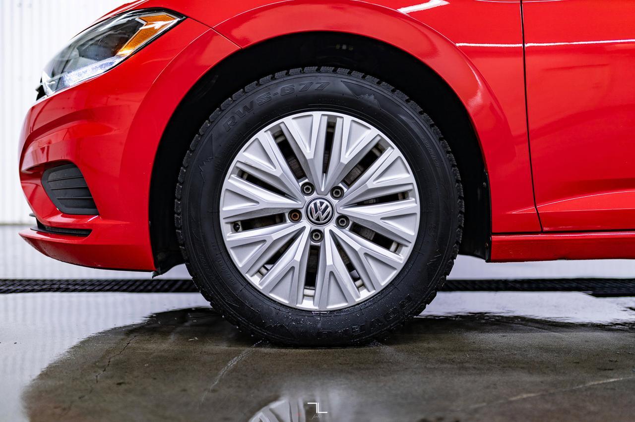 2019 Volkswagen Jetta Comfortline Manual BCam Red Deer AB