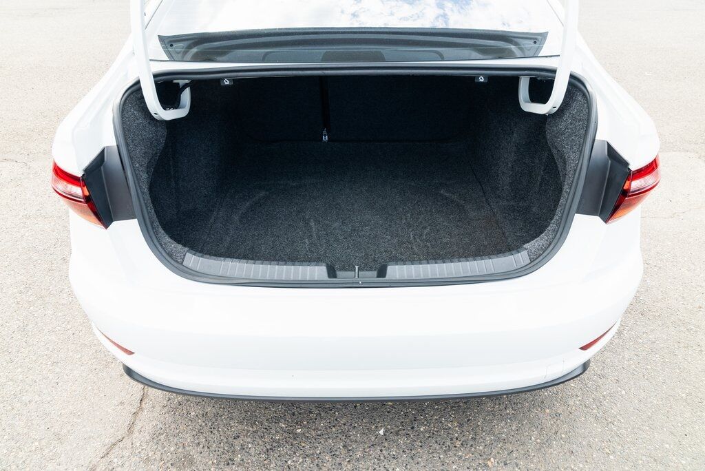2019 Volkswagen Jetta GLI 2.0T S Milwaukie OR
