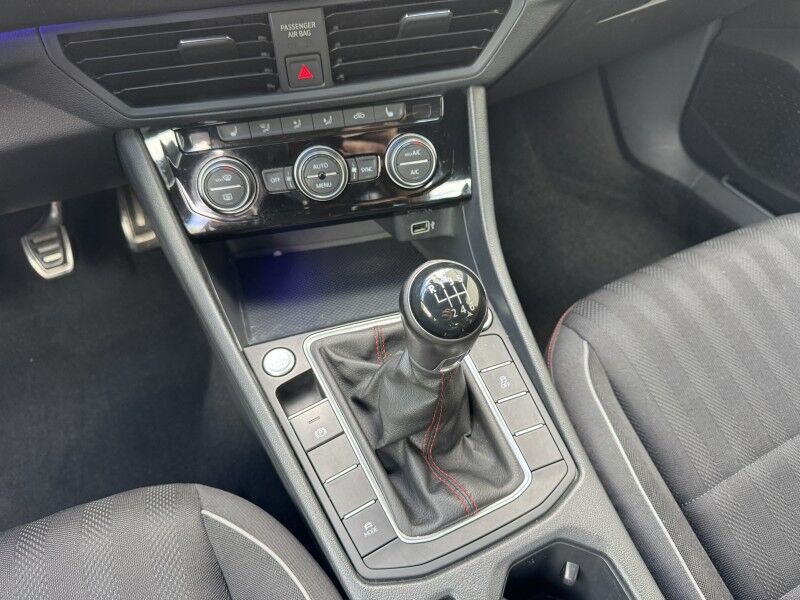 2019 Volkswagen Jetta GLI S Willow Grove PA
