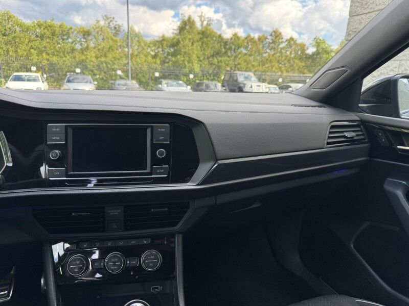 2019 Volkswagen Jetta GLI S Willow Grove PA