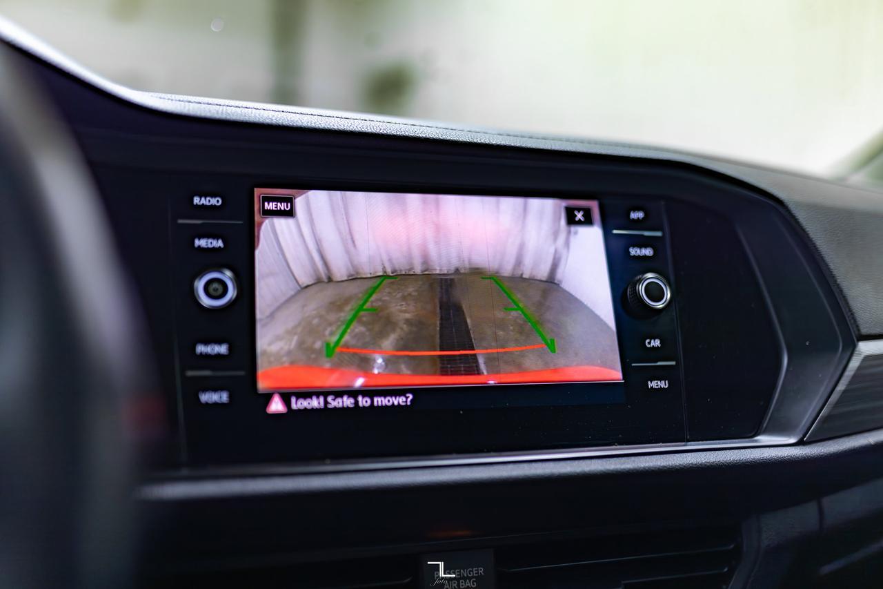 2019 Volkswagen Jetta Highline Leather Roof BCam Manual Red Deer AB