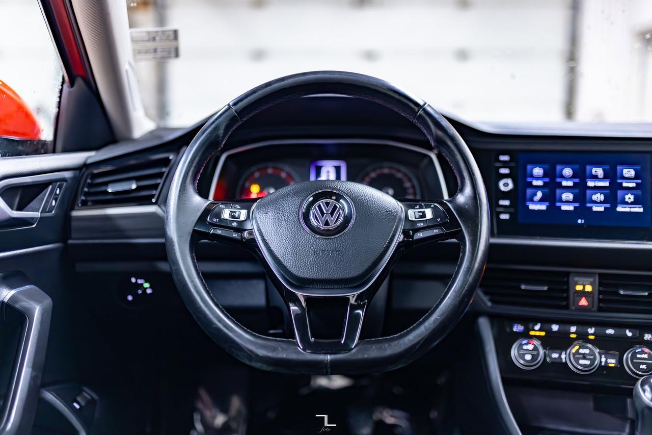 2019 Volkswagen Jetta Highline Leather Roof BCam Manual Red Deer AB