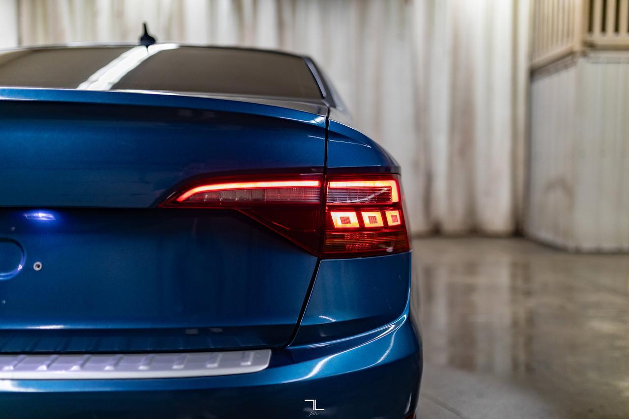 2019 Volkswagen Jetta Highline Leather Roof BCam Red Deer AB