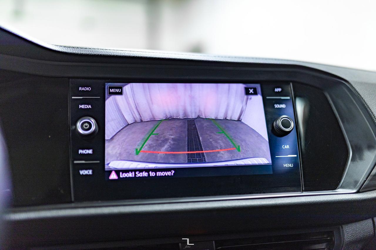 2019 Volkswagen Jetta Highline Leather Roof BCam Red Deer AB