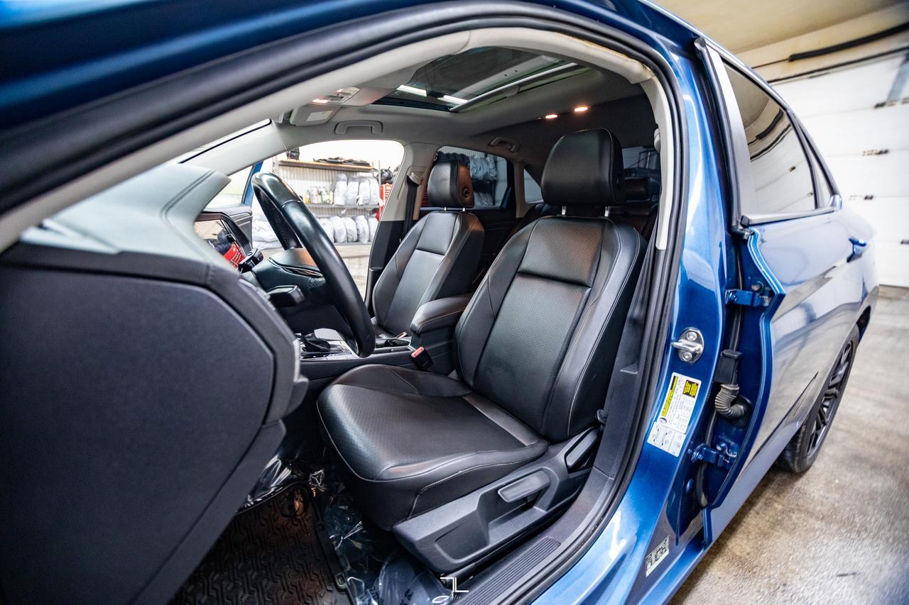 2019 Volkswagen Jetta Highline Leather Roof BCam Red Deer AB