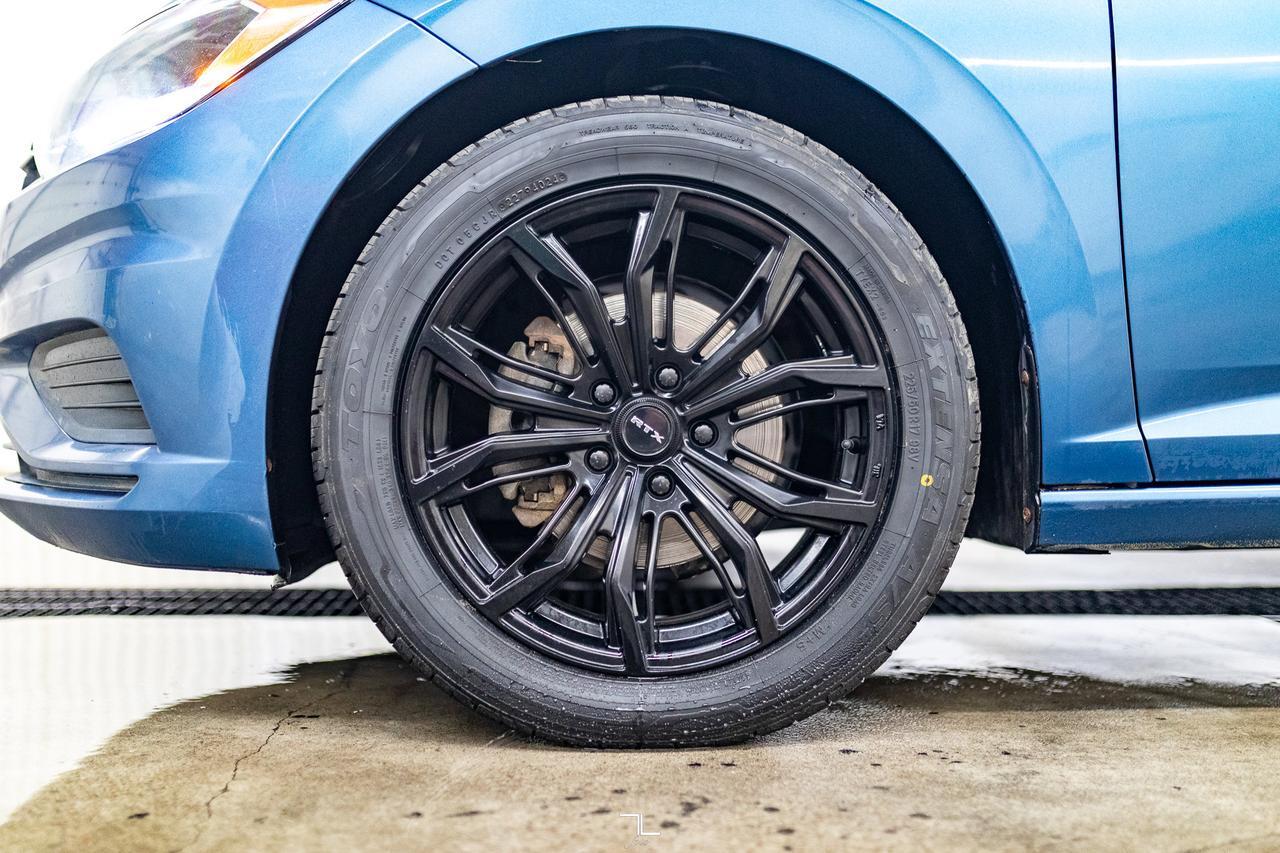 2019 Volkswagen Jetta Highline Leather Roof BCam Red Deer AB