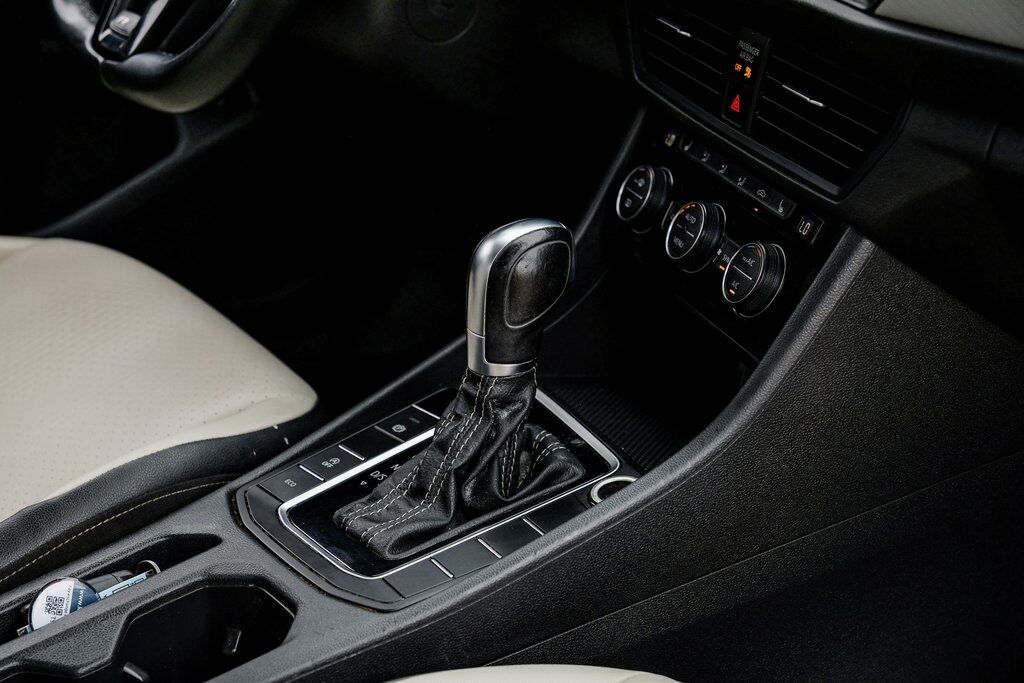 2019 Volkswagen Jetta R-Line Carrollton TX