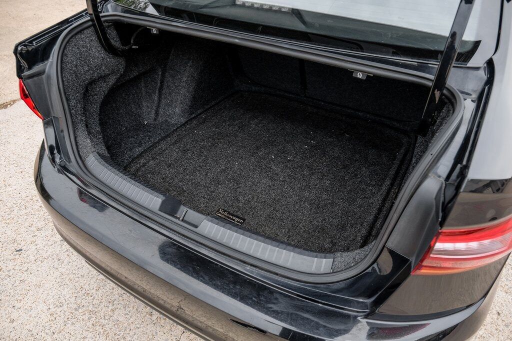 2019 Volkswagen Jetta R-Line Carrollton TX