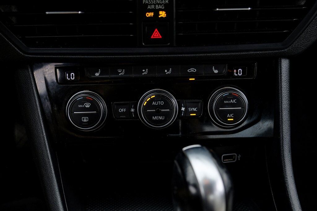 2019 Volkswagen Jetta R-Line Carrollton TX