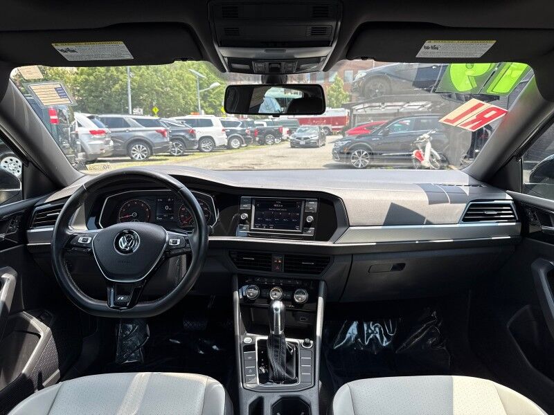 2019 Volkswagen Jetta R-Line FWD Arlington VA