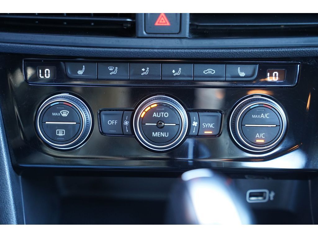 2019 Volkswagen Jetta R-Line Price UT