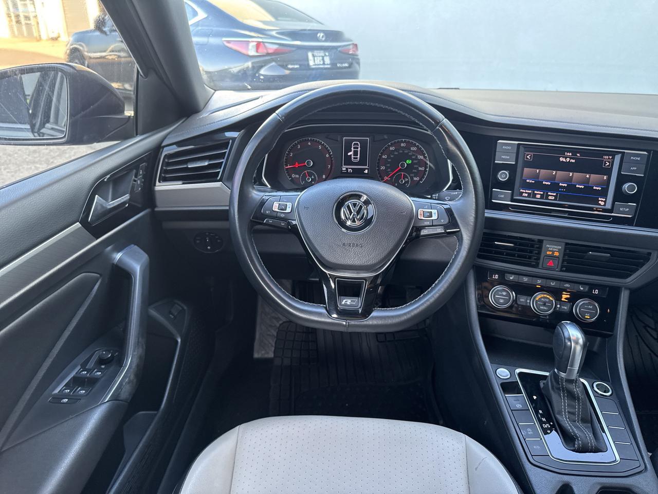 2019 Volkswagen Jetta R-Line San Antonio TX