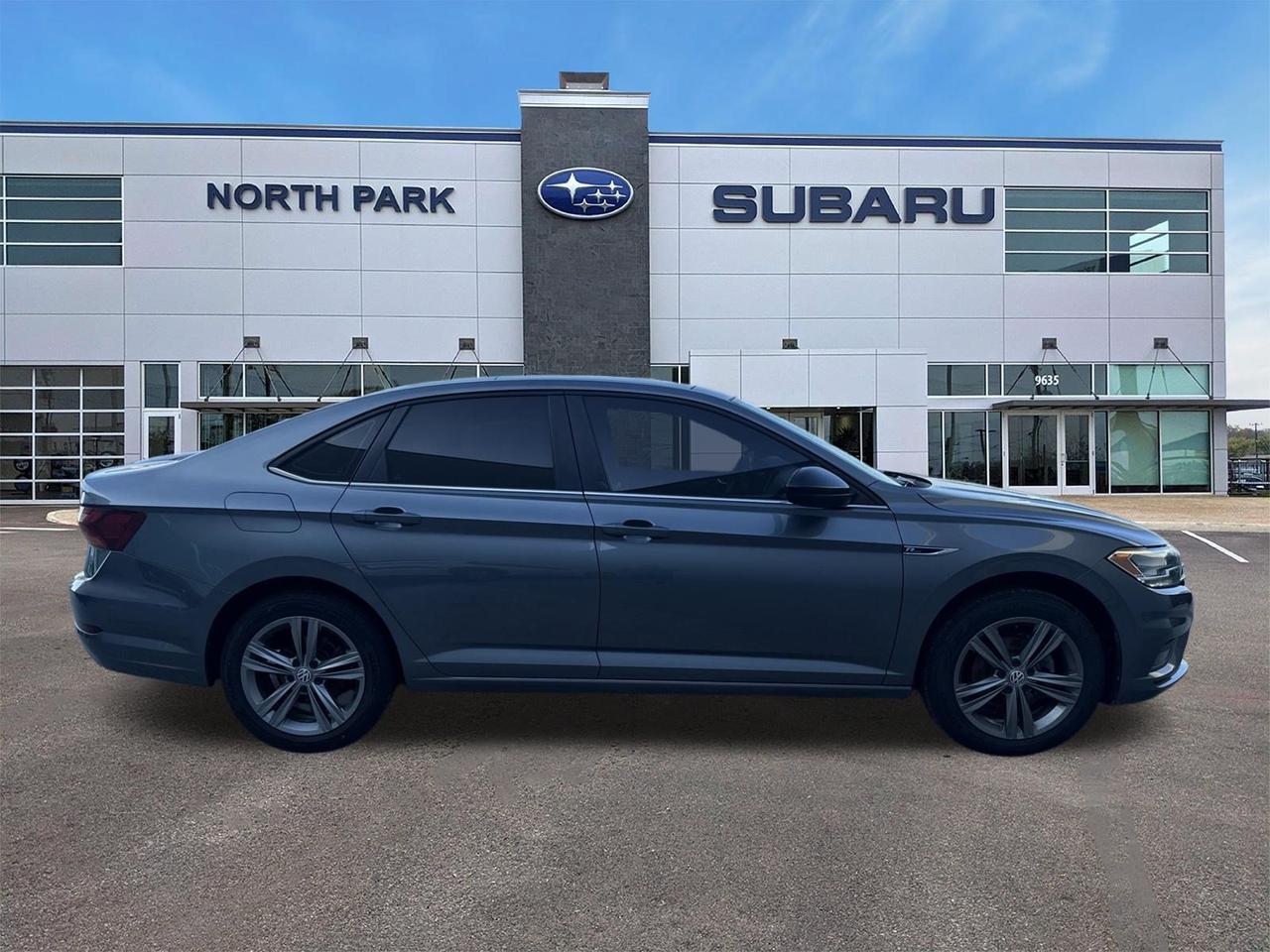 2019 Volkswagen Jetta R-Line