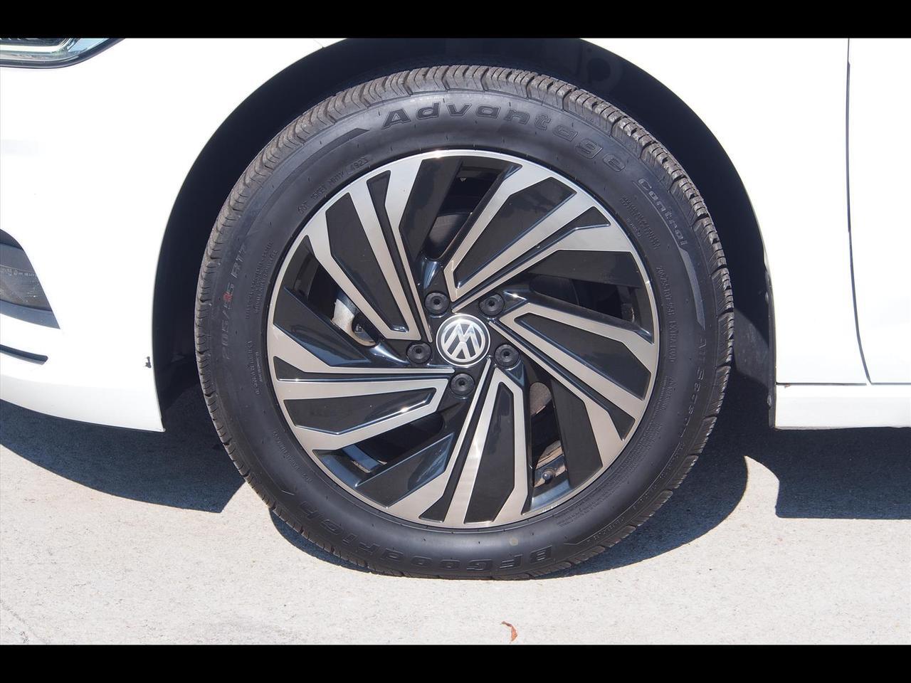 2019 Volkswagen Jetta SEL Premium
