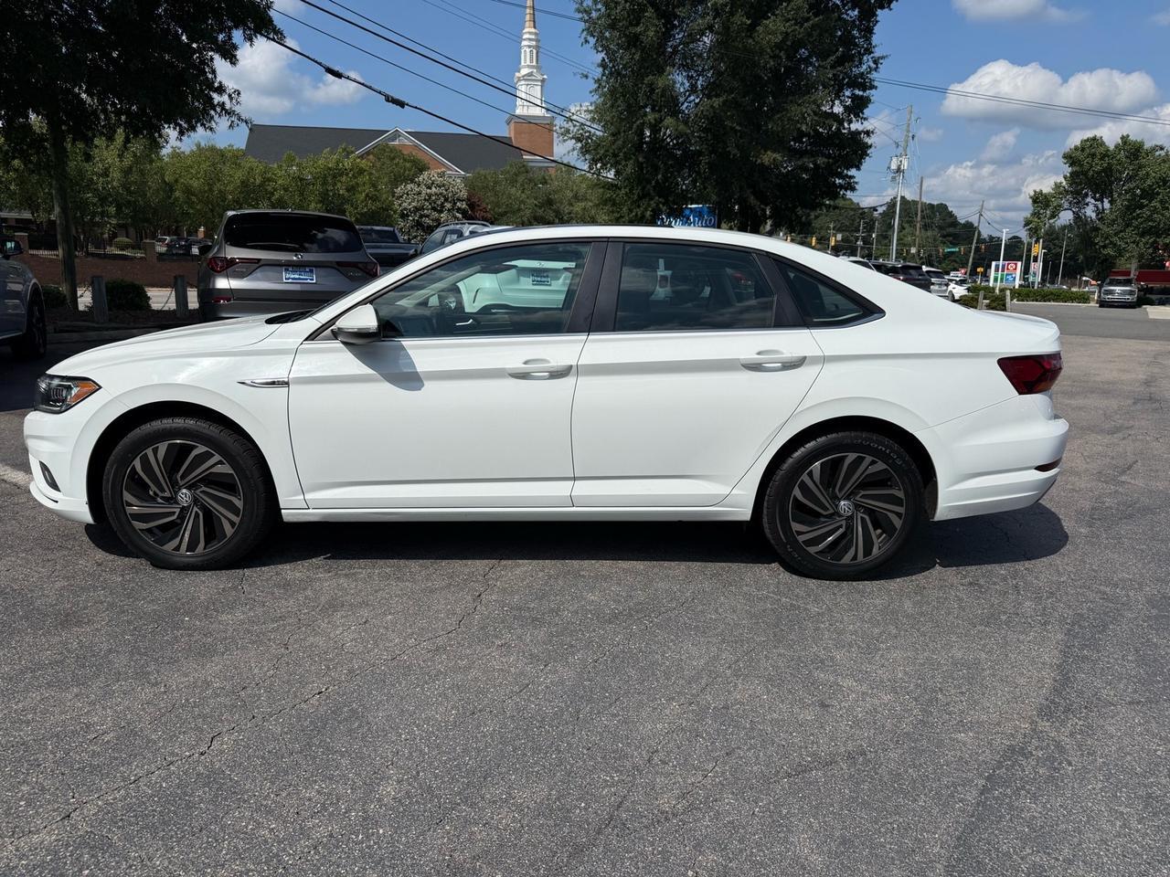 2019 Volkswagen Jetta SEL Premium