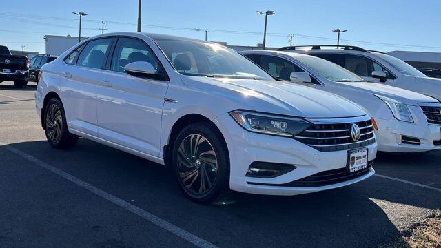 2019 Volkswagen Jetta SEL Premium