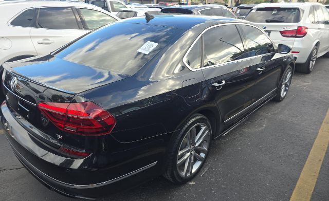 2019 Volkswagen Passat 2.0T SE R-Line Charlotte NC