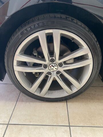 2019 Volkswagen Passat 2.0T SE R-Line Charlotte NC