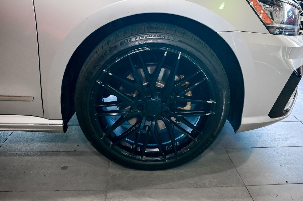 2019 Volkswagen Passat 2.0T SE R-Line Springfield NJ
