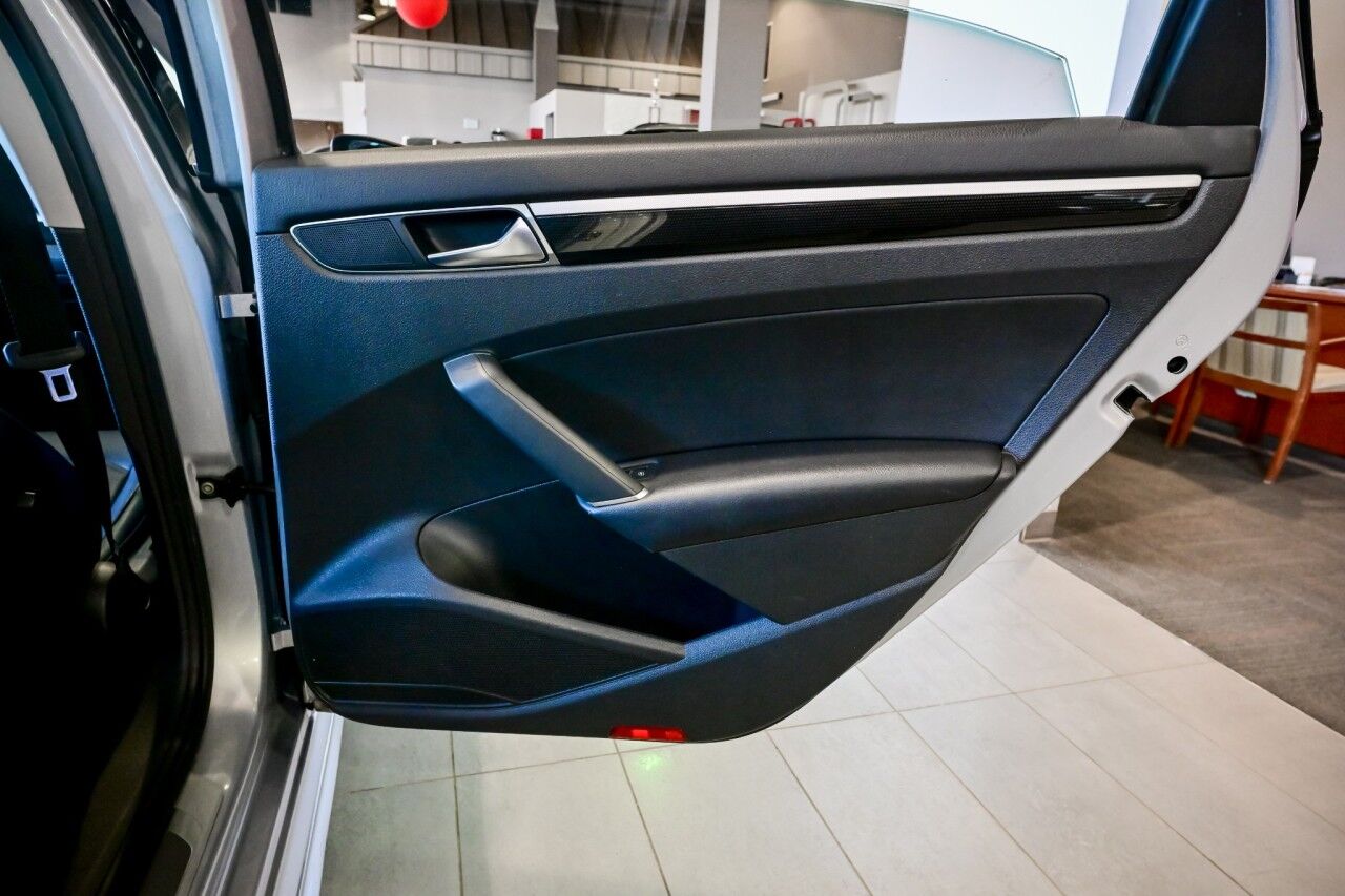 2019 Volkswagen Passat 2.0T SE R-Line Springfield NJ