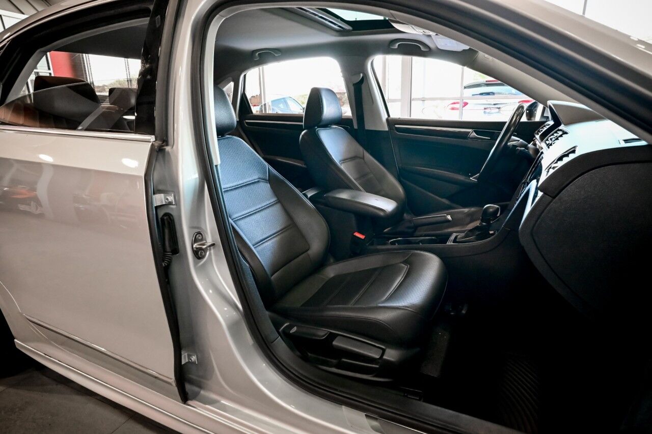 2019 Volkswagen Passat 2.0T SE R-Line Springfield NJ