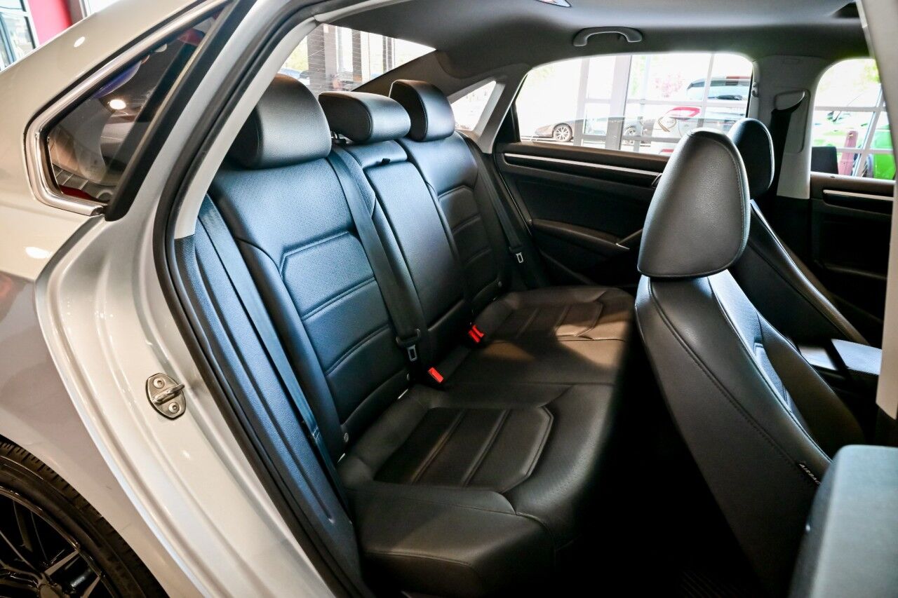 2019 Volkswagen Passat 2.0T SE R-Line Springfield NJ
