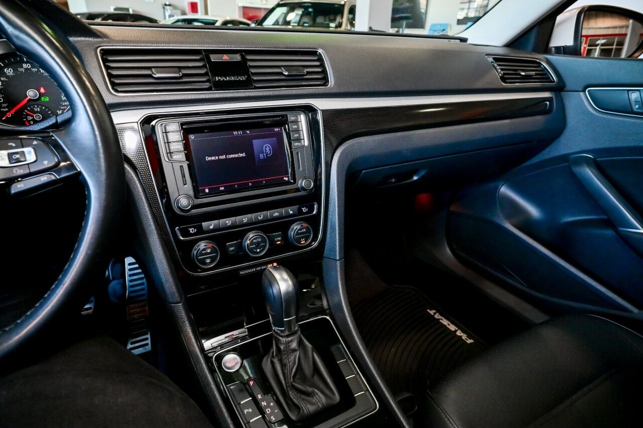 2019 Volkswagen Passat 2.0T SE R-Line Springfield NJ