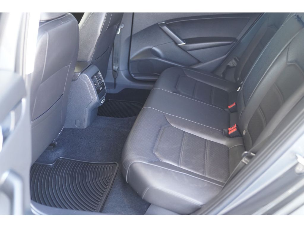 2019 Volkswagen Passat 2.0T Wolfsburg Edition Huntington UT