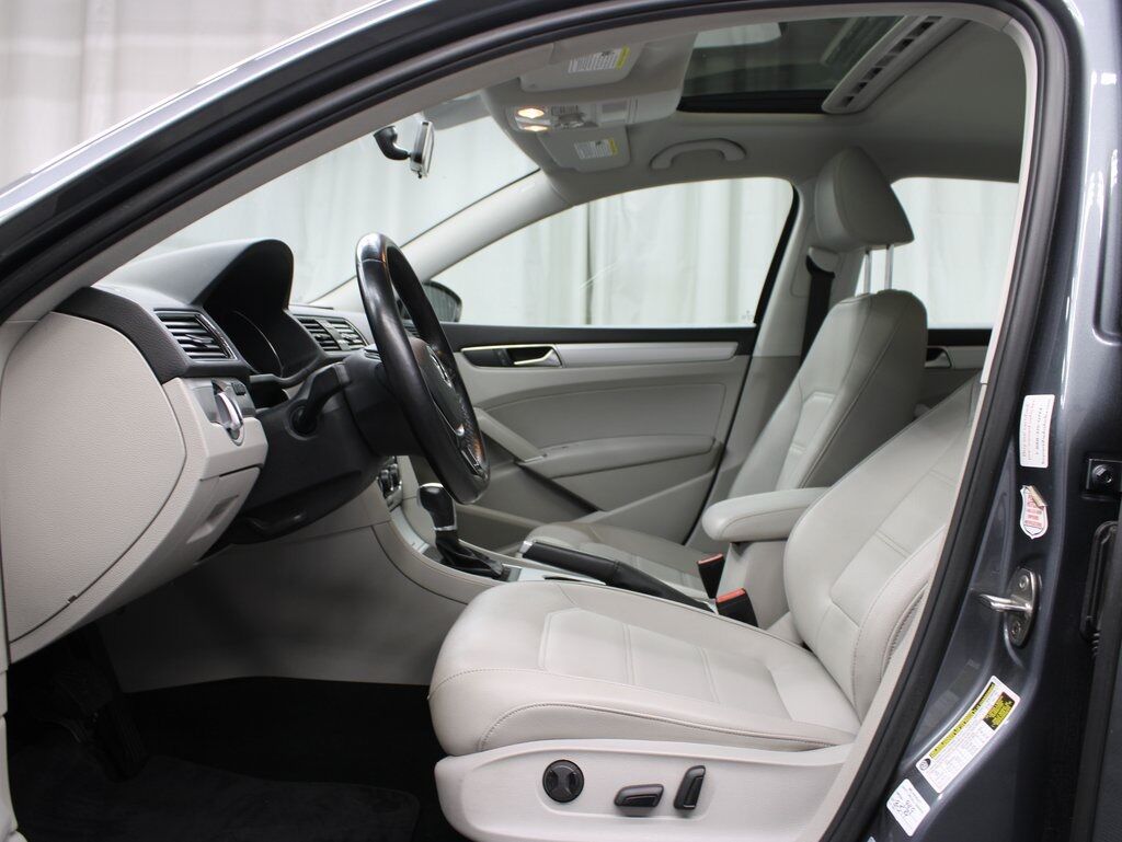 2019 Volkswagen Passat Wolfsburg FWD Fond du Lac WI