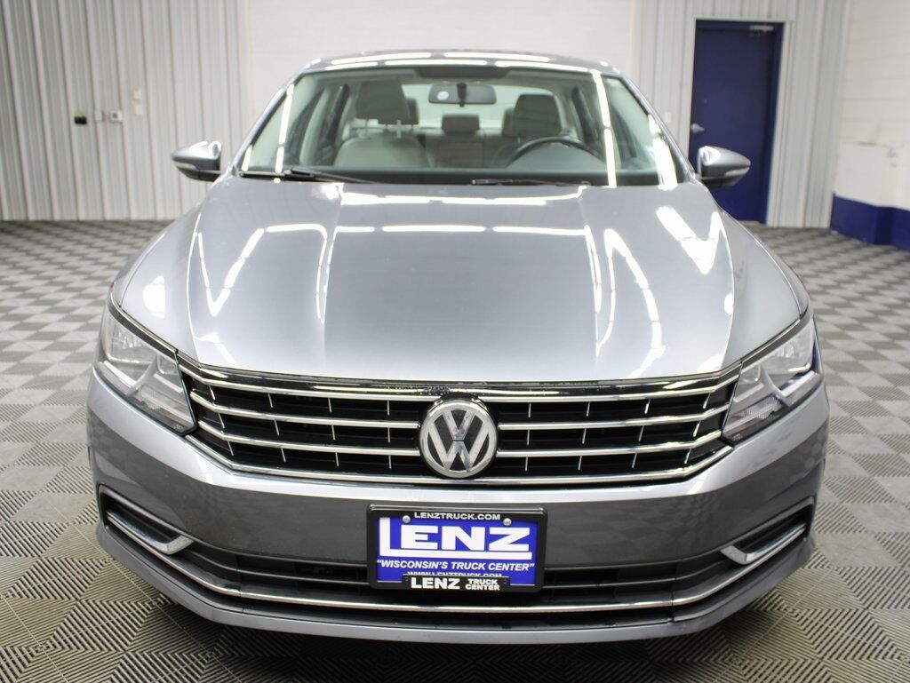 2019 Volkswagen Passat Wolfsburg FWD Fond du Lac WI