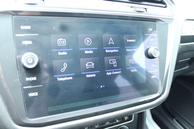 2019 Volkswagen TIGUAN SEL Premium R-Line 3 ROW 4X4 Melbourne FL