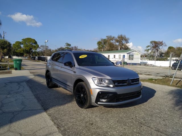 2019 Volkswagen Tiguan 2.0T SE | 2.0T SEL | 2.0T SEL R-Line | 2.0T SEL R-Line Black Sarasota FL