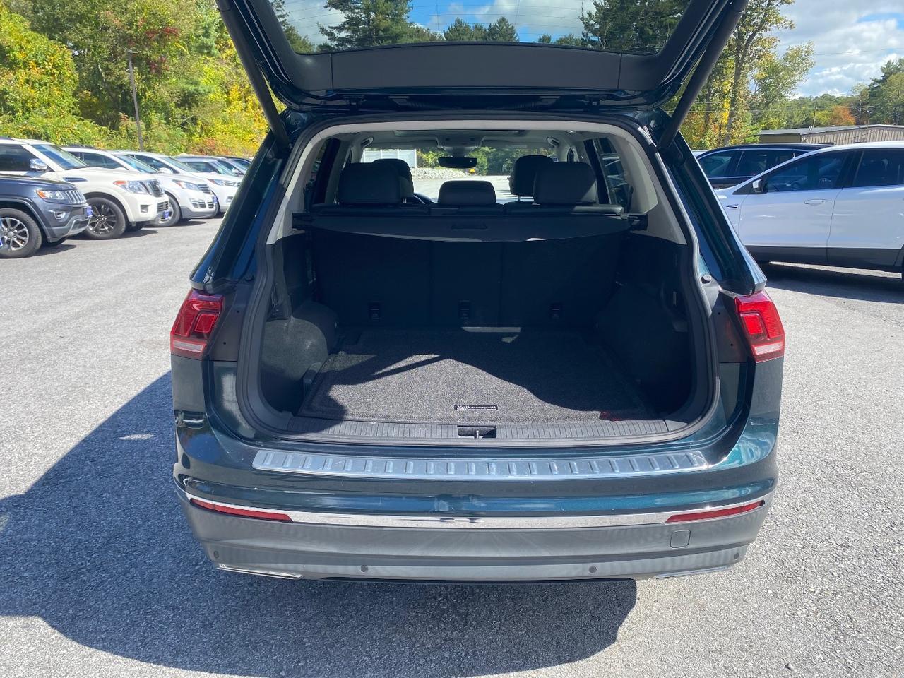 2019 Volkswagen Tiguan 2.0T SEL Premium | 2.0T SEL Premium R-Line Charlton MA