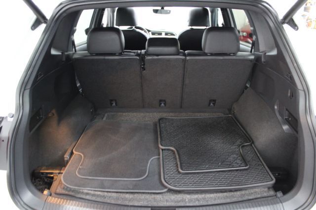 2019 Volkswagen Tiguan 2.0T SEL R-Line Black Chantilly VA