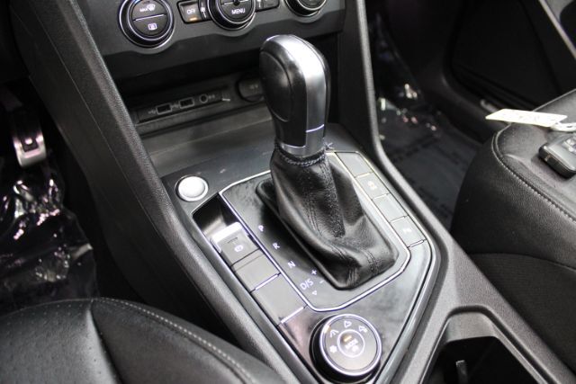 2019 Volkswagen Tiguan 2.0T SEL R-Line Black Chantilly VA