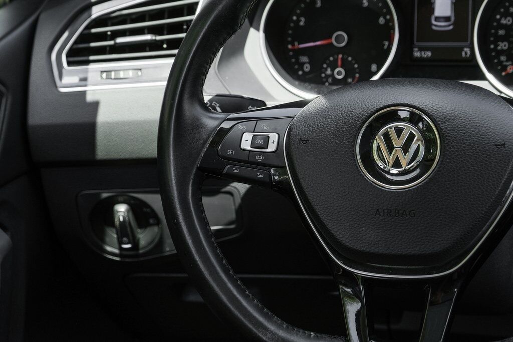 2019 Volkswagen Tiguan 2.0T SEL R-Line Carrollton TX